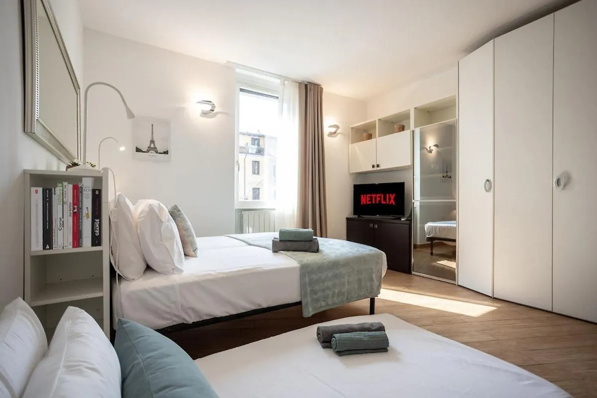 Apartment Centrale-Duomo 10Min - Studio 40M2 - Metro 1Min Milan